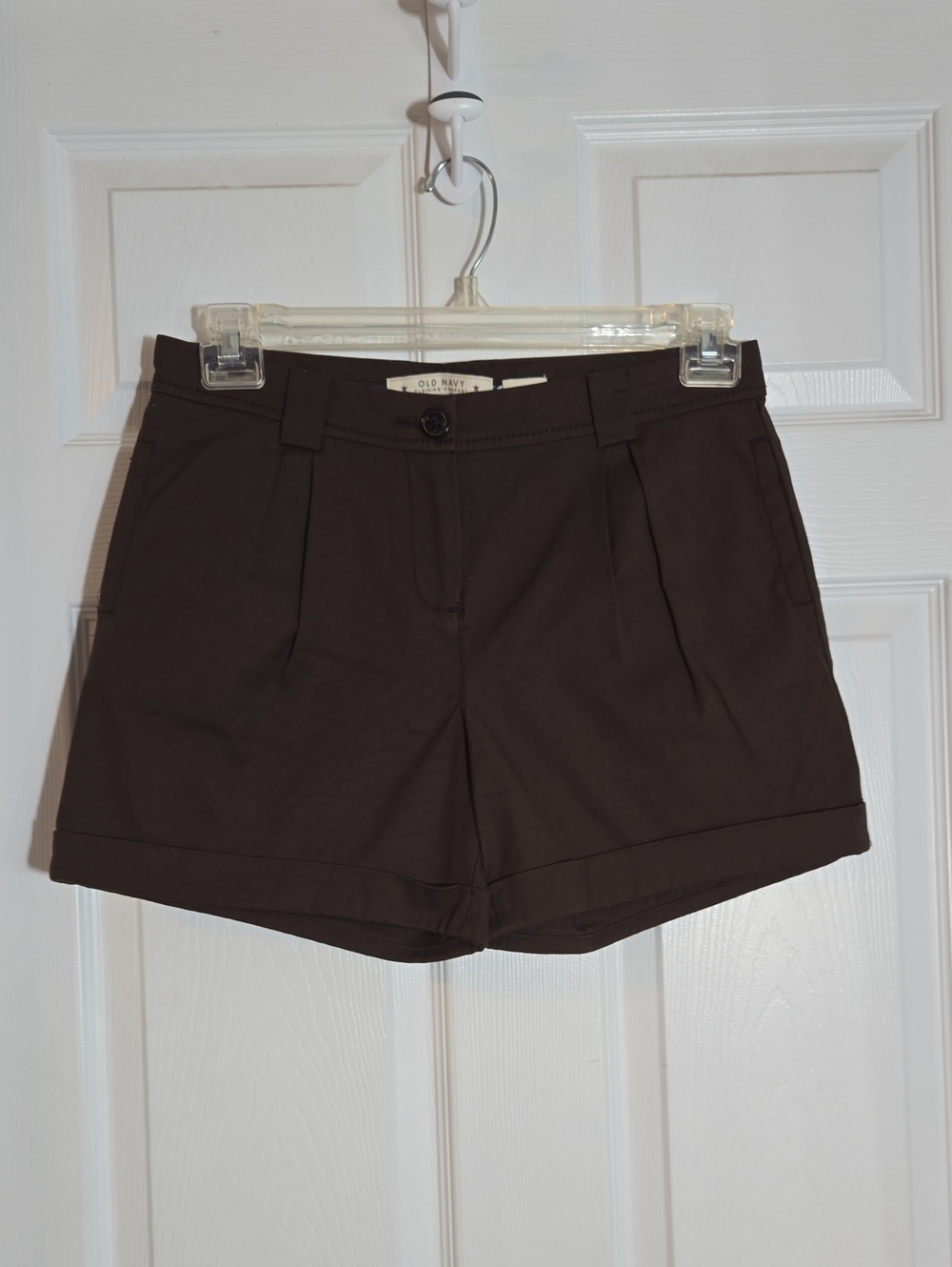 Old Navy Dark Brown Women's Pleated Cuffed Shorts Size 4